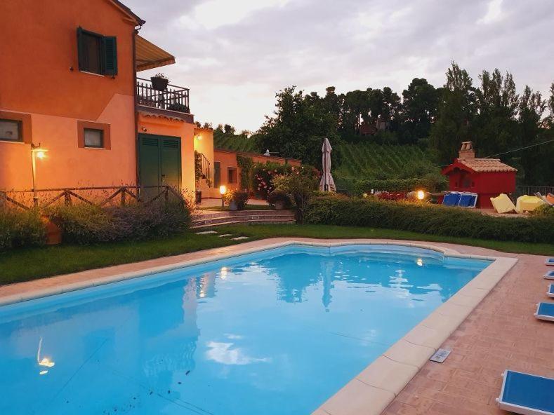 Villa Poggio Montali Monte Roberto Esterno foto