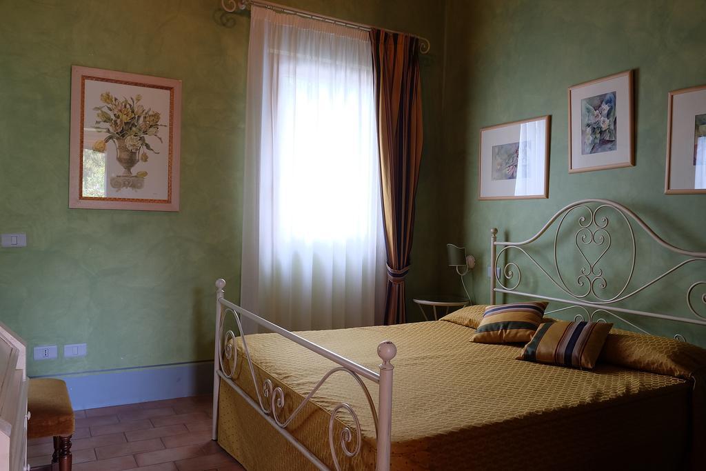 Villa Poggio Montali Monte Roberto Esterno foto