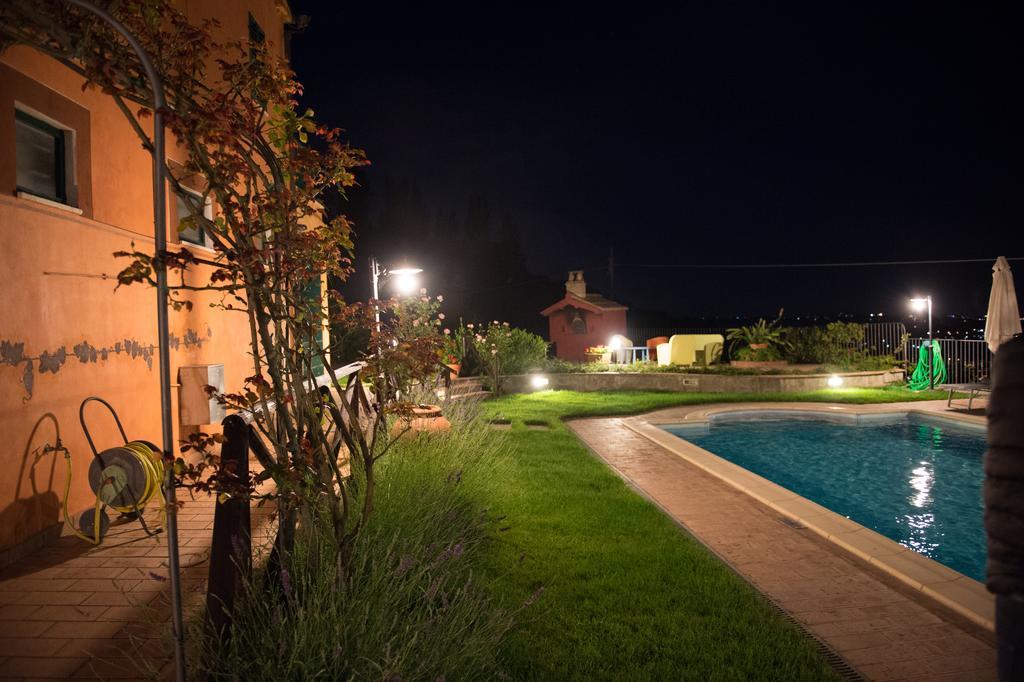 Villa Poggio Montali Monte Roberto Esterno foto