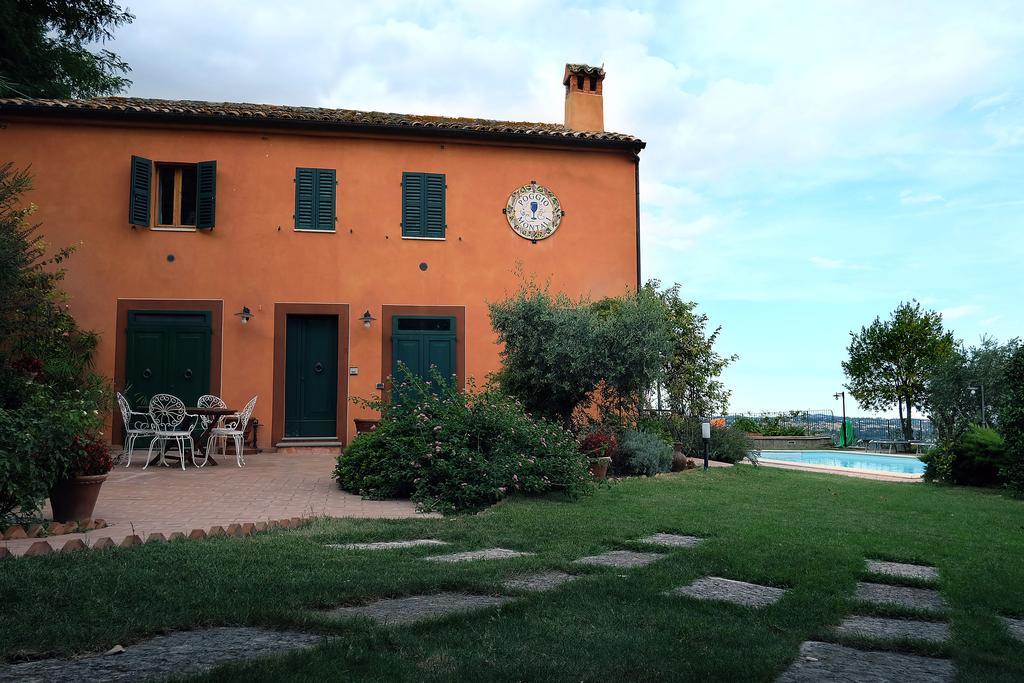 Villa Poggio Montali Monte Roberto Esterno foto