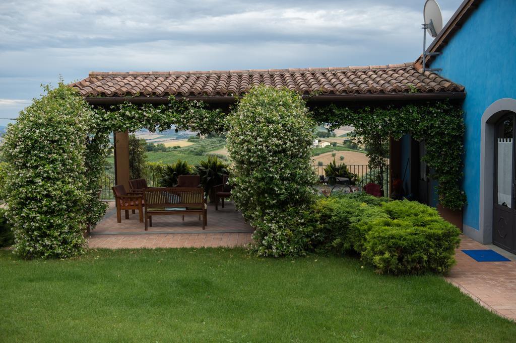 Villa Poggio Montali Monte Roberto Esterno foto