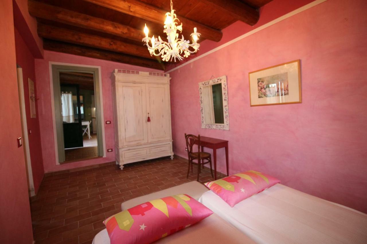Villa Poggio Montali Monte Roberto Esterno foto